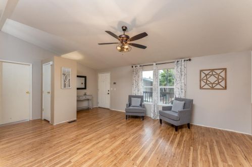 6201 Rebel Cir, Citrus Heights, CA 95621-4719