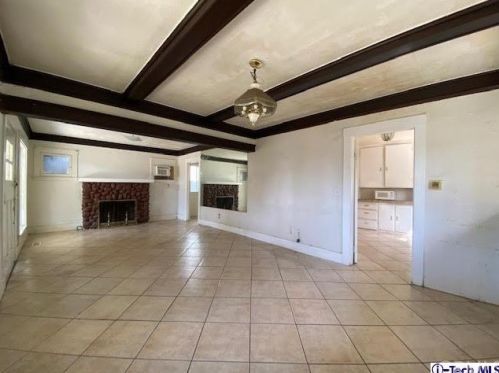 415 Lomita Ave, Glendale CA  91205-1621 exterior