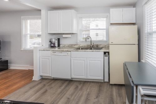 104 Hamilton Dr, Hackettstown NJ  07840-1326 exterior