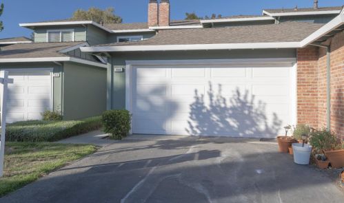 1512 Lilac Ln, Mountain View, CA 94043-4534