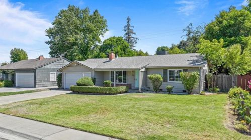 1526 Benjamin Holt Dr, Stockton, CA 95207-3419