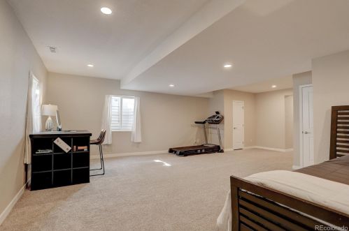 3933 Shawnee Way, Aurora CO  80018-4559 exterior