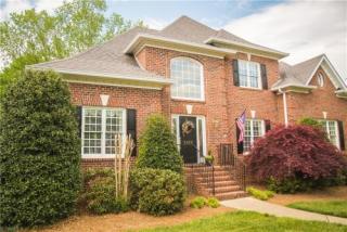 1835 Dunmore Ln, Clemmons, NC 27012-7900