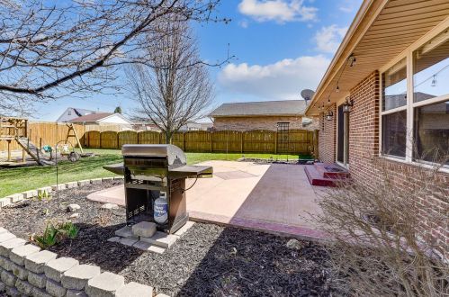 4052 Harris Ln, Springfield OH  45503-6458 exterior