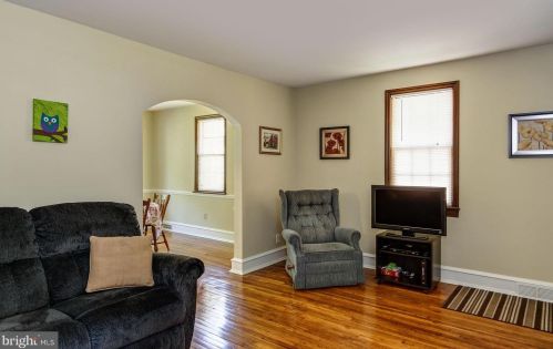 126 Homestead Ave, Haddonfield NJ 08033-2732 exterior