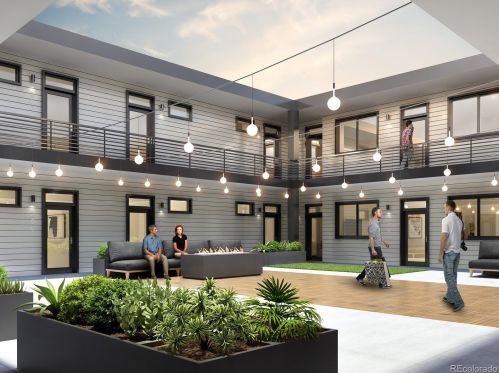 2120 Downing St, Denver, CO 80210-4528