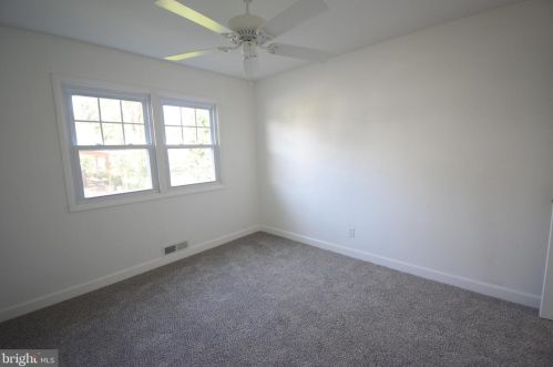 412 Franklin Ave, Princeton NJ  08540-3951 exterior