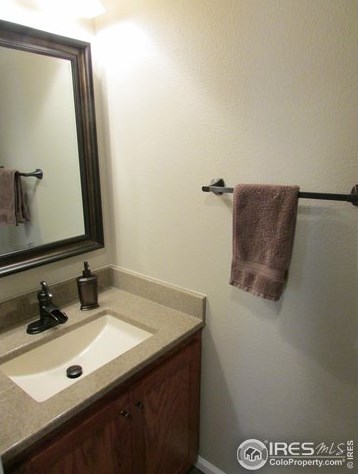 2455 Hampshire Sq, Fort Collins CO  80526-5839 exterior