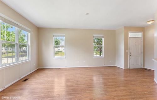 21435 Mays Lake Ct, Joliet, IL 60403-8770