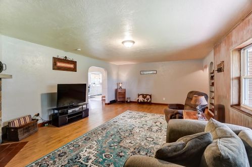 2855 Springfield Jamestown Rd, Springfield OH  45502-9404 exterior