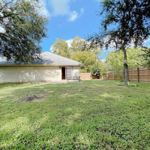 9501 Dalewood Dr, Austin TX  78729-3663 exterior