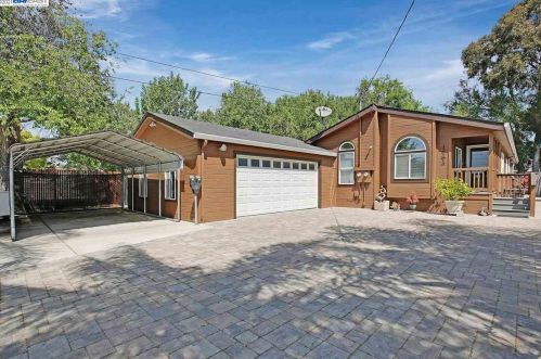 1483 Thiel Rd, Hayward, CA 94544-6324