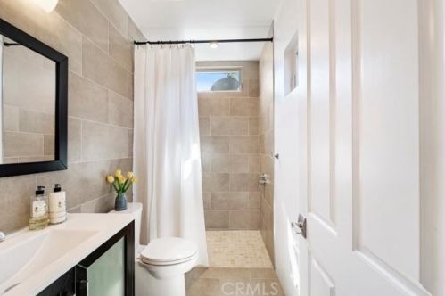 407 Harvard St, Glendale CA  91204-1204 exterior