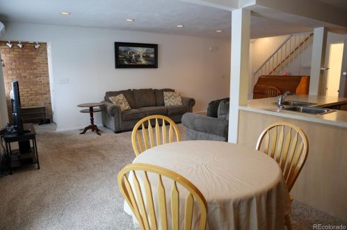 9756 Orangewood Dr, Denver CO  80260-5960 exterior