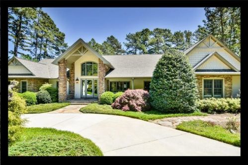 377 Mccalls Dr, Salem, SC 29676-4607
