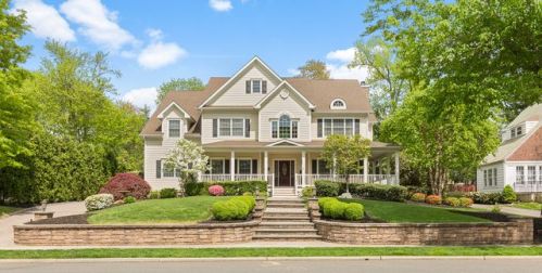 86 Linden Ave, Metuchen, NJ 08840-1450