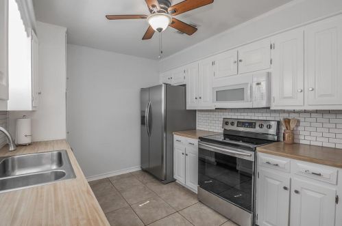 6116 Blue Spruce Cir, Fort Worth TX 76137-2135 exterior