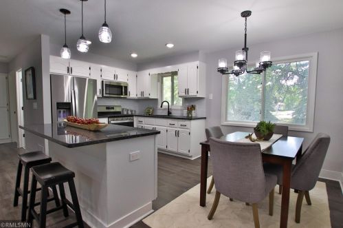 4353 Bear Path Trl, Saint Paul MN  55122-2218 exterior