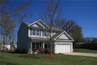 4 Briarbranch Ct, Greensboro, NC 27405-9699