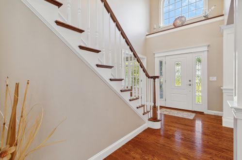 19 Jacob Rd, Windham, NH 03087-4409