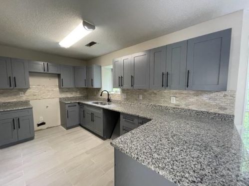 5730 Mistyview Dr, Rex, GA 30273-1151