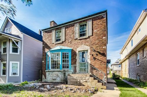 5114 Henderson St, Chicago, IL 60641-4242