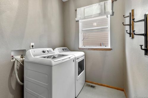 1885 Lodgepole Dr, Erie CO 80516-7979 exterior