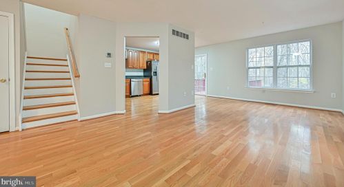 257 Hidden Dr, Blenheim, NJ 08012-4433