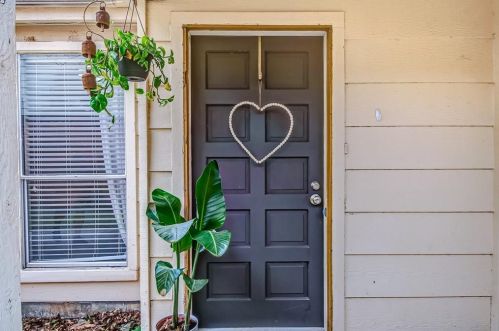 807 Chateau Pl, Richmond TX  77469-5105 exterior