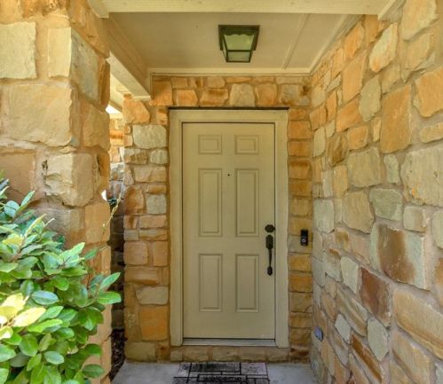 11301 Burton St, Webberville, TX 78653-5363