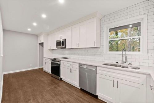 3159 Candace Dr, Atlanta GA  30316-4931 exterior