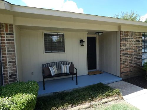 1116 Tobie Layne St, Fort Worth TX  76126-3712 exterior