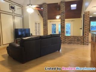 1511 Berkeley Dr, Midlothian TX  76063-2946 exterior