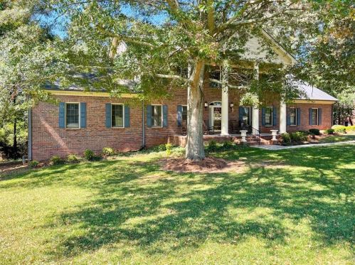 135 Northmill Pkwy, Stockbridge GA  30281-4861 exterior