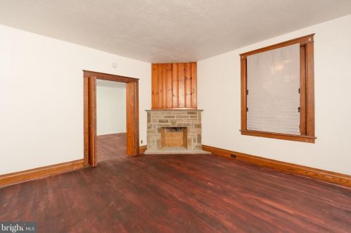 335 Ruby St, Lancaster PA  17603-5165 exterior