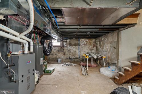 1435 Juniper St, Philadelphia PA 19147-4924 exterior