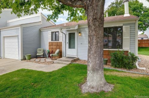 15935 Radcliff Pl, Denver, CO 80015-6374