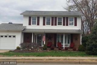 8935 Sweetbriar St, Manassas, VA 20110-4211