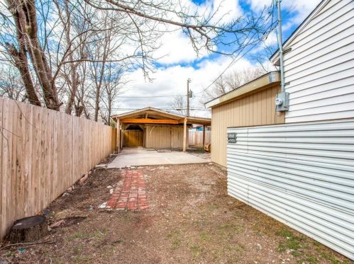 5312 Townsend Dr, Fort Worth TX  76115-4129 exterior