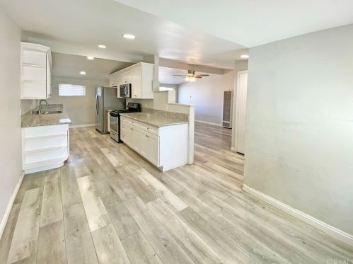 11868 Poes St, Anaheim CA  92804-6780 exterior