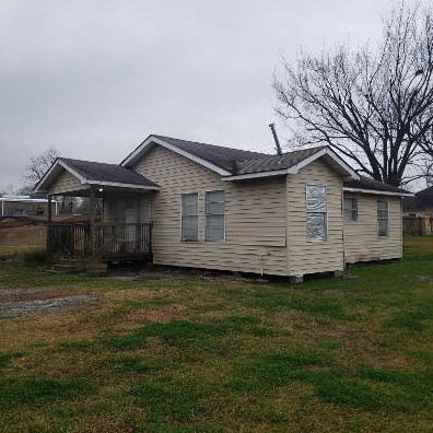 313 Broadway St, Morgans Point TX  77571-3575 exterior