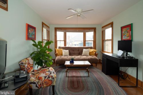 922 Virginia Ave, Lancaster PA  17603-3115 exterior