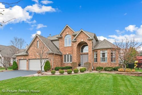 12832 Hawks Bill Ln, Plainfield, IL 60585-2800