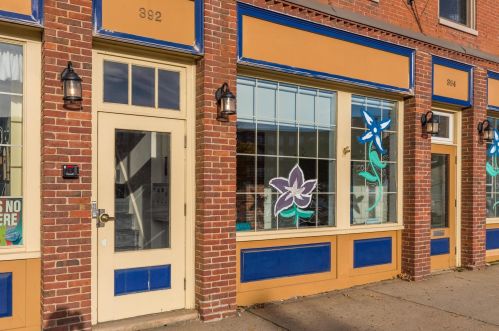 392 Central Ave, Dover NH  03820-3411 exterior