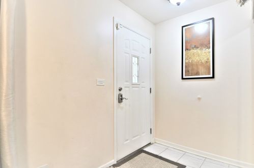 7769 Nordica Ave, Niles IL  60714-3311 exterior