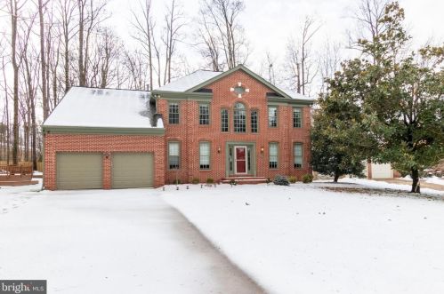 9687 Britford Dr, Springfield, VA 22015-4062