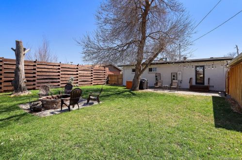 9613 57 Pl, Arvada CO  80002-2124 exterior