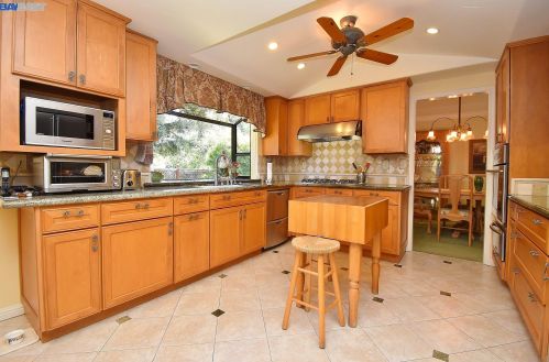 11530 Padre Way, Pleasanton, CA 94568-1327
