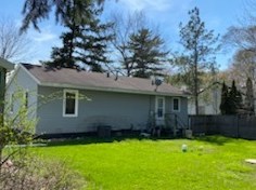 3514 Florida Ave, Gurnee, IL 60031-5523