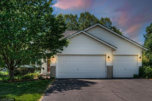 1090 Heather Dr, Saint Paul MN  55129-8573 exterior